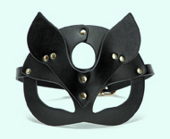 SM Headwear Living Room