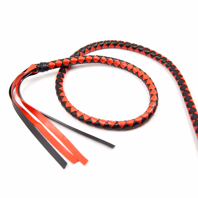 Professional BDSM Long Tail Whip in Leather, Red/Black