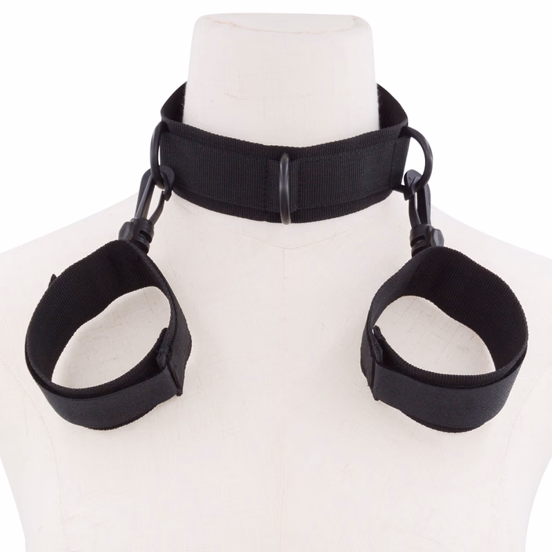 Hand-neck bondage SM restraint collar