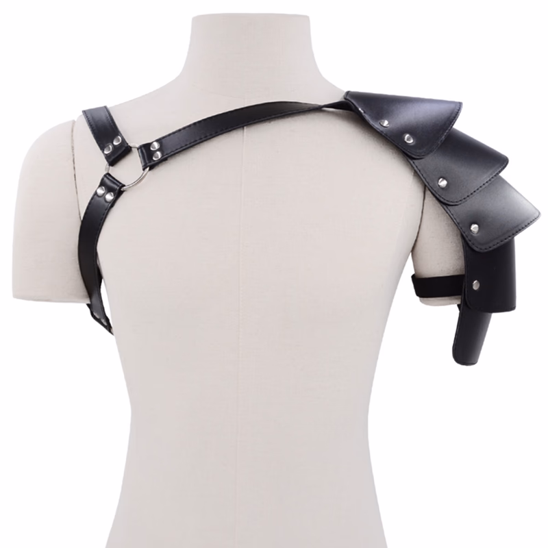 The muscular man wore a black leather single-shoulder armor.