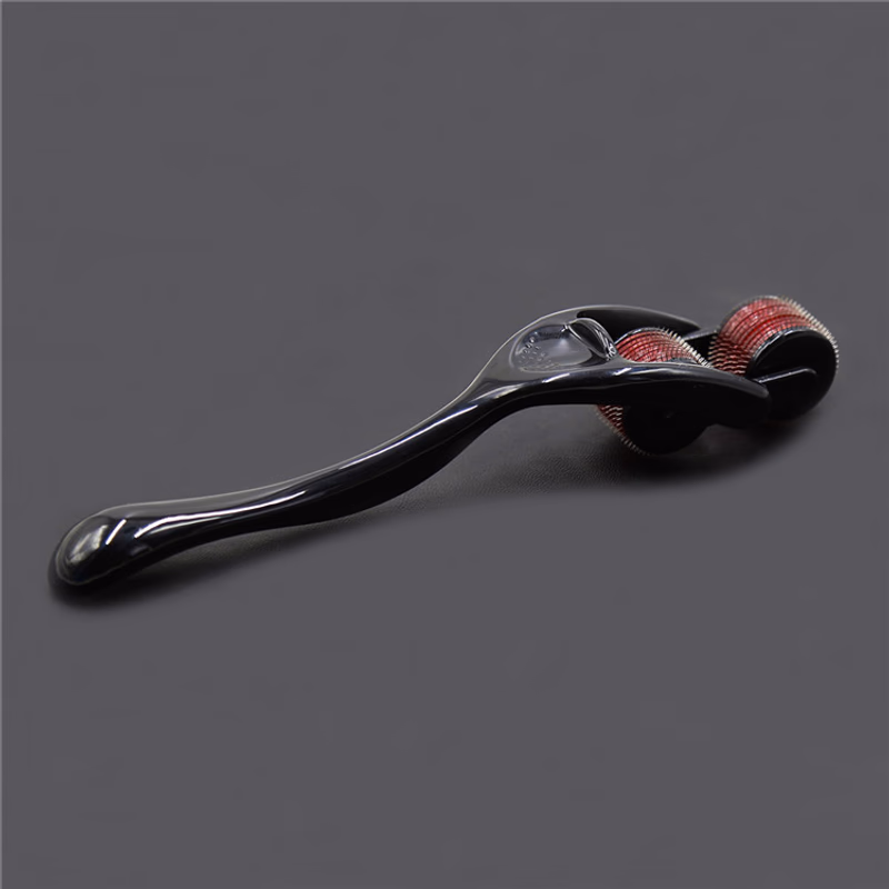 Black handle with red wolf-tooth scroll wheel