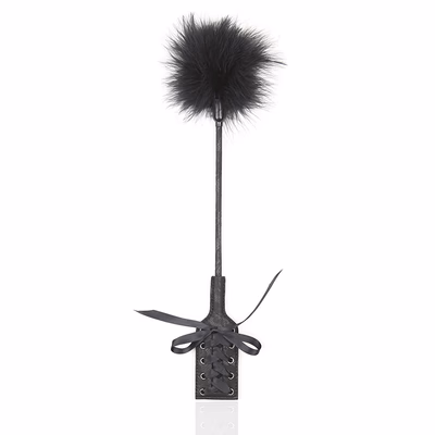 Imitation lace O-shaped feathers