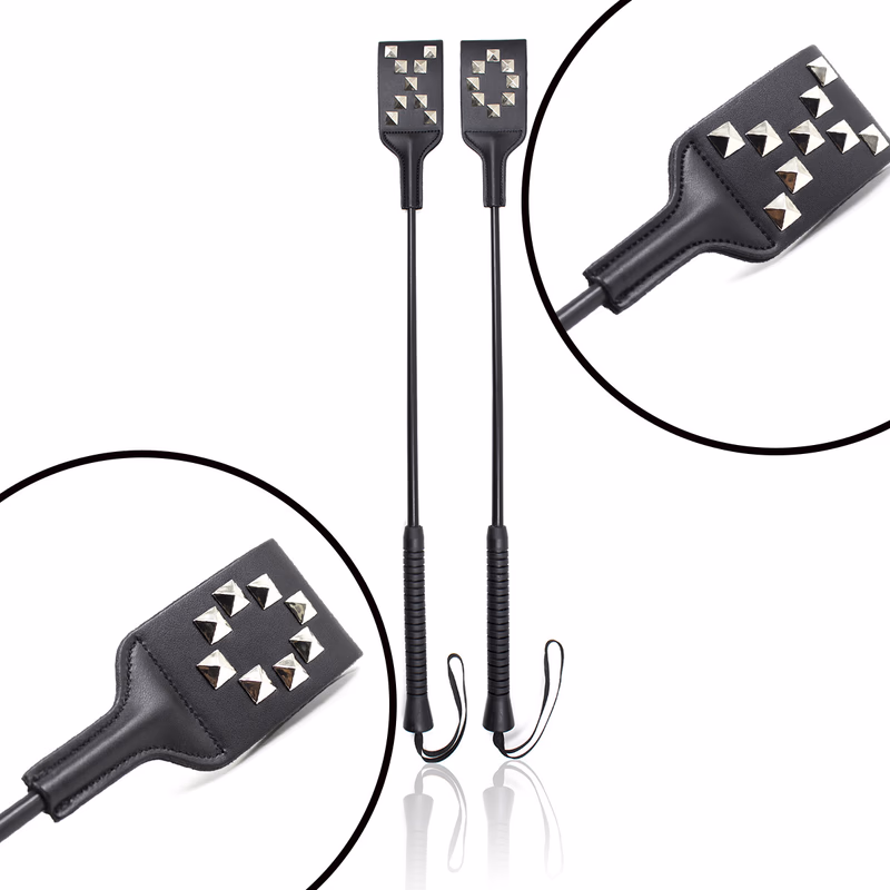 XO letter double-sided whip