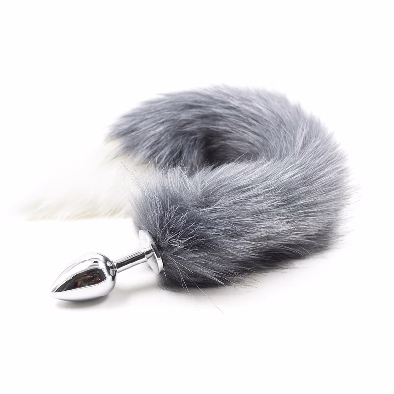 Grayish-white pointed artificial fox feathers + metal anal plug