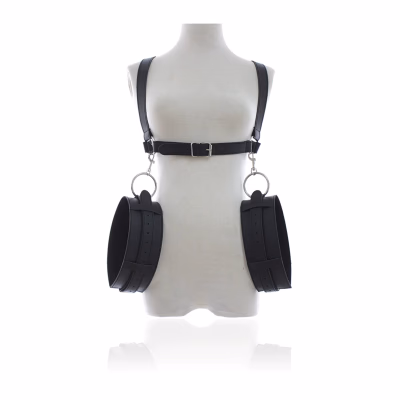 M-shaped split-leg straps