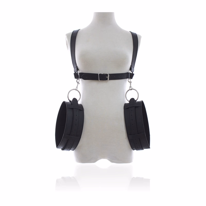 M-shaped split-leg straps