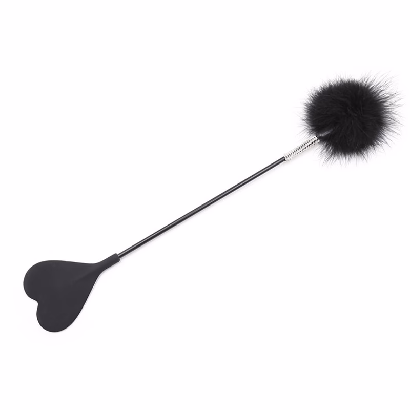 Heart-shaped silicone badminton racket