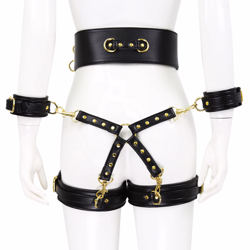 4-piece black bondage outfit
