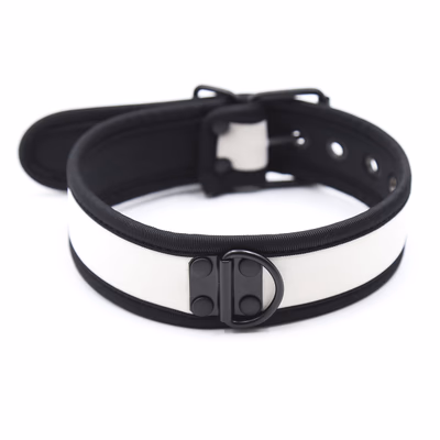 Leather collar, white (chain not included)