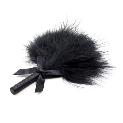 Black Luxury Feather tickler with Feathers And Plastic Handle Feathers