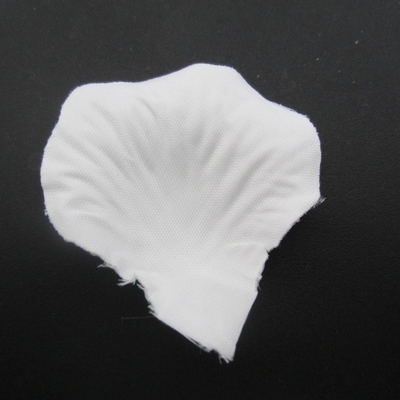45x45mm White Color Polyester Sweet Petals Party Decoration Accessories For Wedding Ceremony
