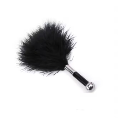 Metal And Acrylic Handle Luxury Feather Tickler Durable And Long-Lasting
