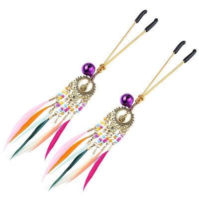 teasing nipple clamps, metal fan-shaped feathers, SM nipples, punishment, training, Sex toys for couples