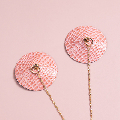 Round small square PU nipple covers with acrylic alloy chain - color Pink